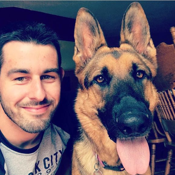 Meet your Posher, David - Picture 1 of 1